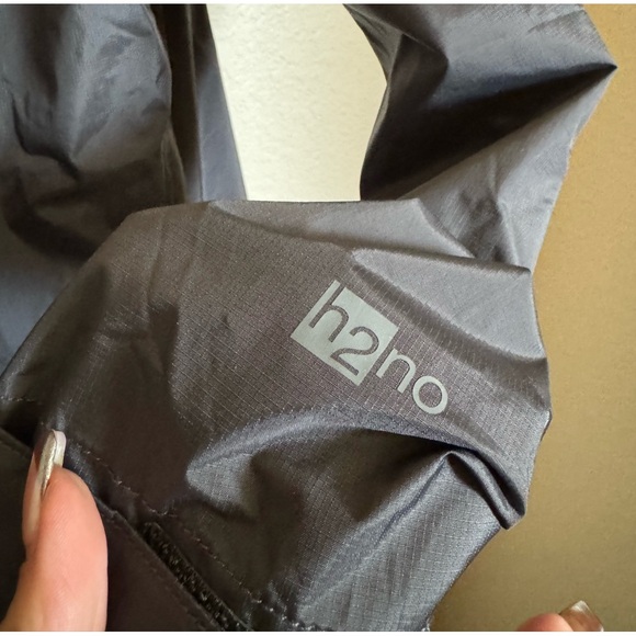 Patagonia Torrentshell 3L H2no Jacket Men's Size Medium Grey - Picture 3 of 9